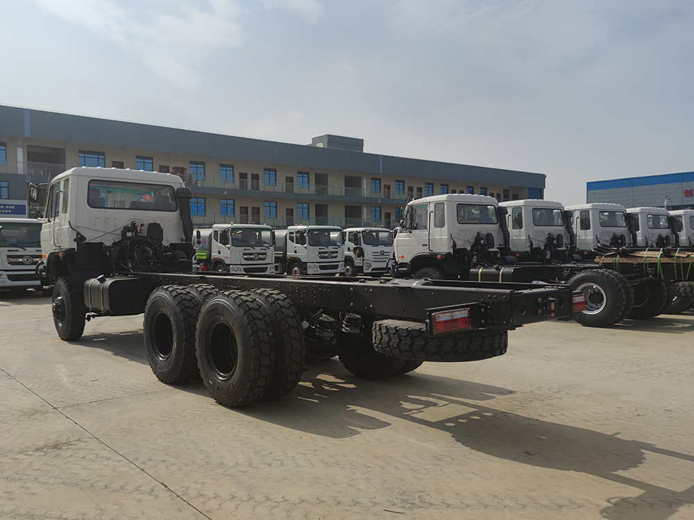 Dongfeng 6*6 Chassis