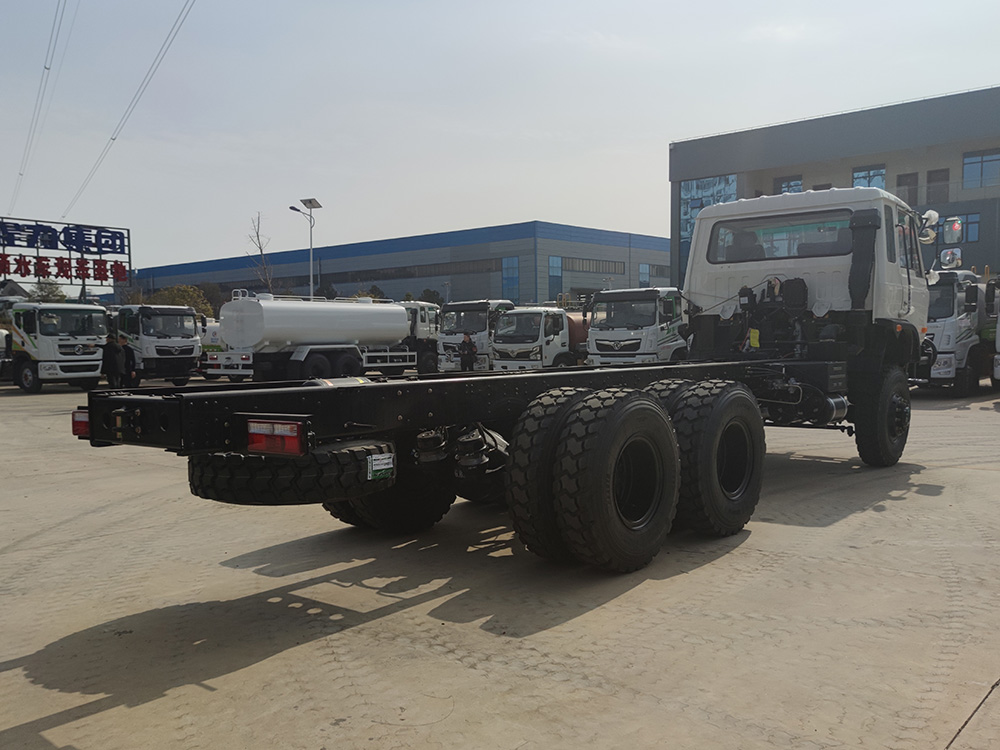 Dongfeng 6*6 Chassis